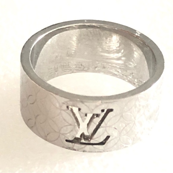 LOUIS VUITTON Cut Out Burg Champs Elysees Silver Plated Ring Unisex Sz L 10-1/4 - Picture 6 of 17